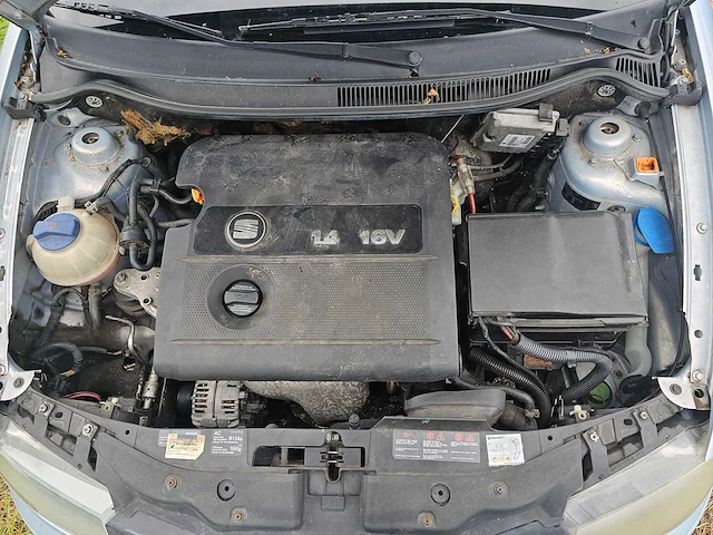 2002 seat ibiza 1.4-16v signo - afbeelding 15 van  23