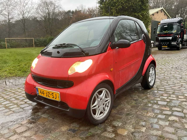 2002 smart city-coupé personenauto - afbeelding 1 van  25
