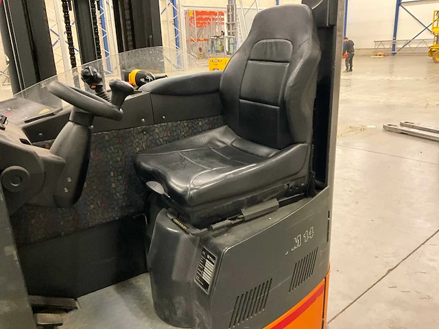 2002 still fm 14 reach truck - afbeelding 4 van  17