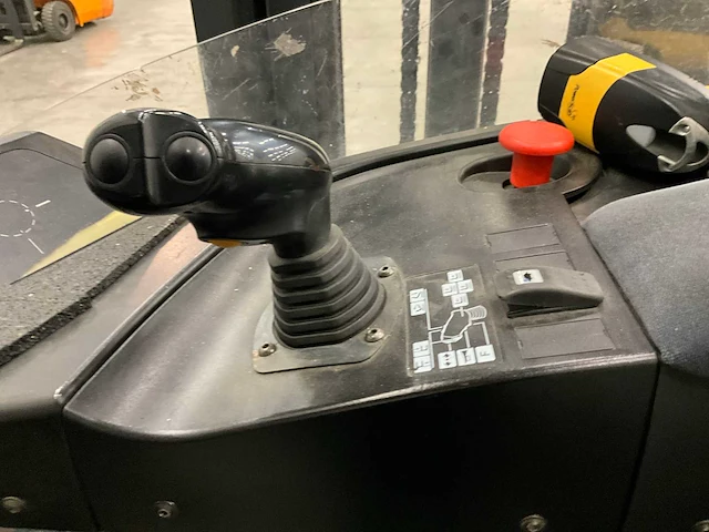 2002 still fm 14 reach truck - afbeelding 7 van  17