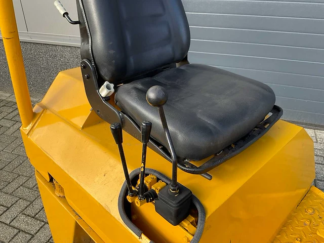 2002 striegel 110dy minishovel - afbeelding 8 van  17