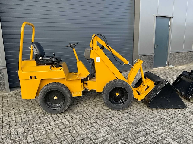 2002 striegel 110dy minishovel - afbeelding 16 van  17