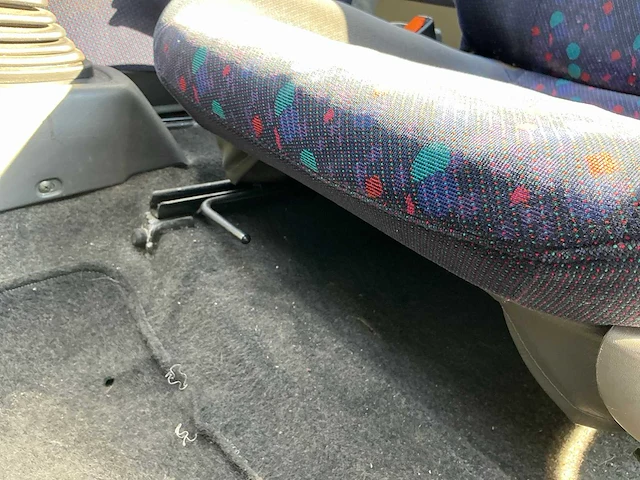 2002 suzuki swift personenauto - afbeelding 20 van  36