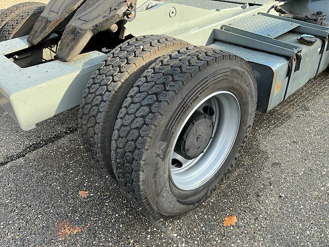 2002 terberg yt220 rangeertrekker - afbeelding 4 van  29