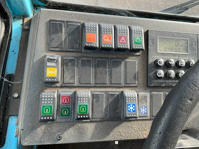 2002 terberg yt220 rangeertrekker - afbeelding 19 van  29