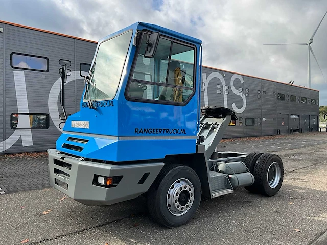 2002 terberg yt220 rangeertrekker - afbeelding 12 van  29