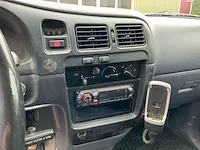 2002 toyota hilux 2.5 d4-d 100 extra bedrijfswagen - afbeelding 6 van  33