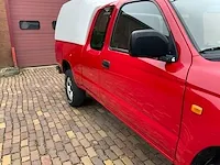2002 toyota hilux 2.5 d4-d 100 extra bedrijfswagen - afbeelding 18 van  33