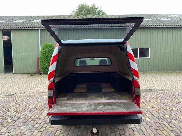 2002 toyota hilux 2.5 d4-d 100 extra bedrijfswagen - afbeelding 25 van  33