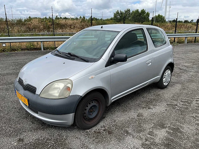 2002 toyota yaris 1.0 personenauto - afbeelding 1 van  28