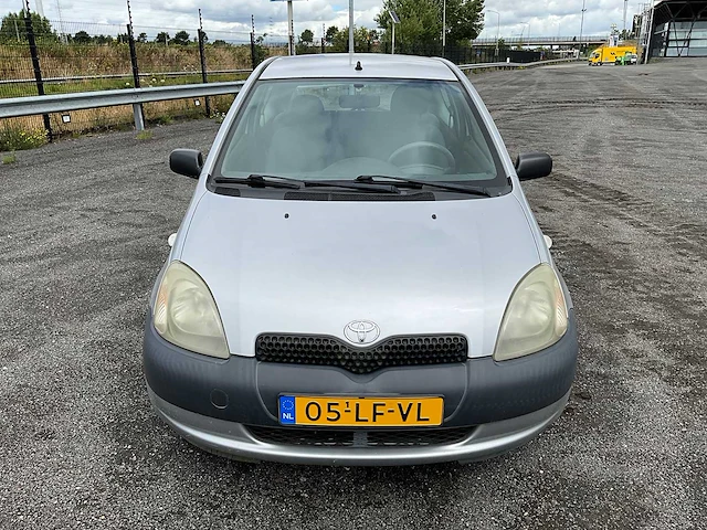 2002 toyota yaris 1.0 personenauto - afbeelding 27 van  28