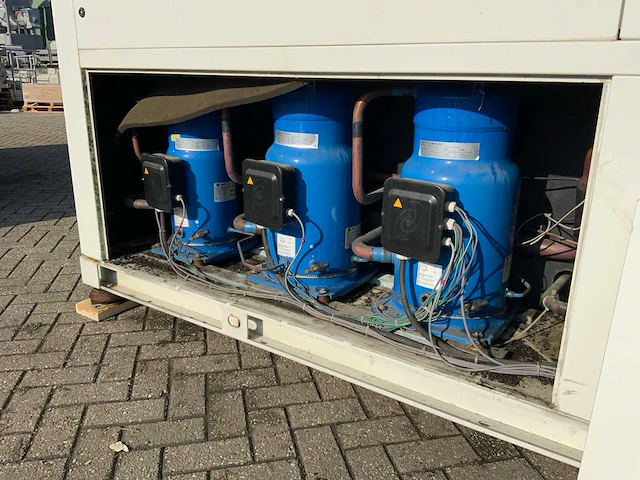 2002 trane cgan 400 chiller - afbeelding 5 van  8