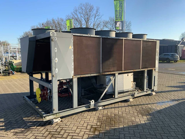 2002 trane rtac 155d edon c2fx chiller - afbeelding 1 van  8
