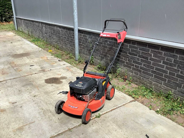 2002 trend castelgarden quantum xte grasmaaier - afbeelding 1 van  5