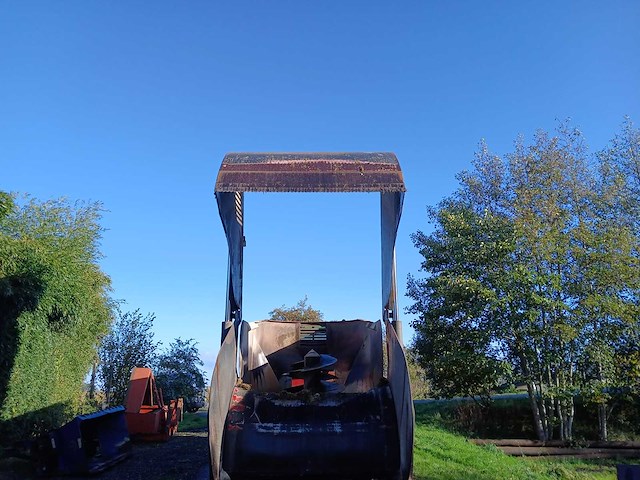 2002 trioliet tm-2-s-1600 voermengwagen - afbeelding 11 van  22