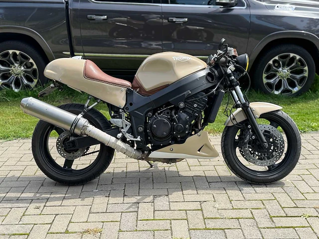 2002 triumph tour speed four café racer - afbeelding 13 van  16