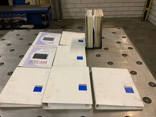2002 trumpf trumatic 500r-1300 pons-nibbelmachine - afbeelding 20 van  27