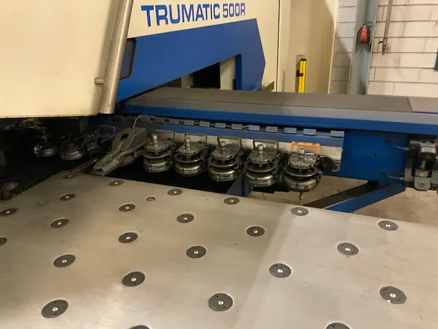 2002 trumpf trumatic 500r-1300 pons-nibbelmachine - afbeelding 27 van  27