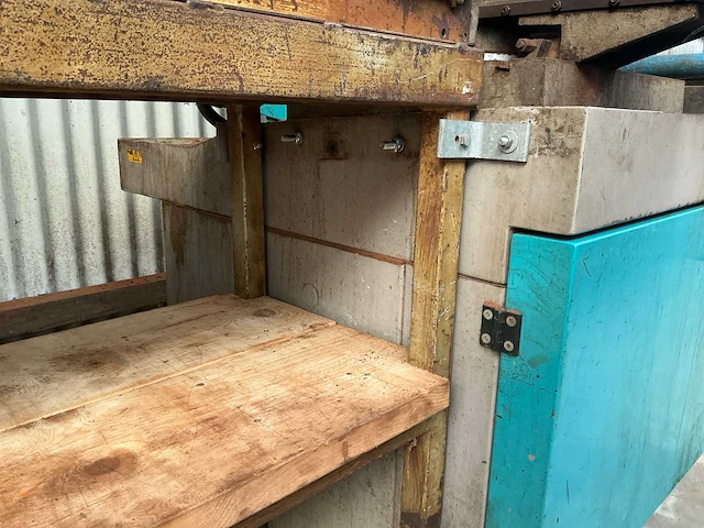 2002 tuwi bandzaagmachine - afbeelding 14 van  25