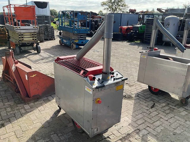 2002 vliebo easymix voermengwagen - afbeelding 3 van  7