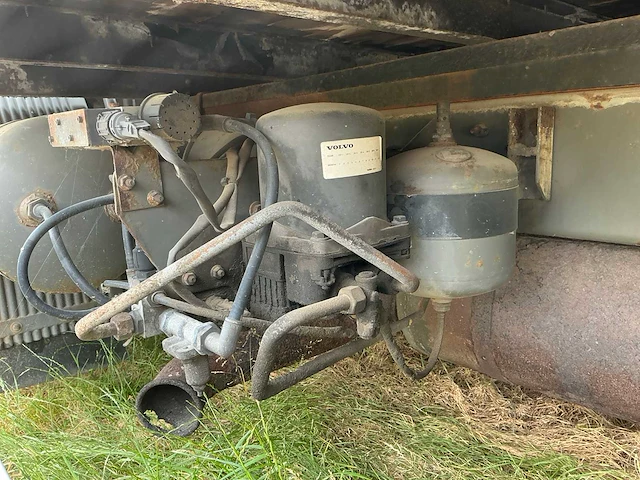 2002 volvo fl220 fl6h42r paardenvrachtwagen - afbeelding 10 van  74