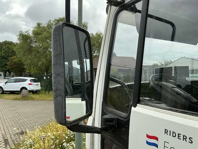 2002 volvo fl220 fl6h42r paardenvrachtwagen - afbeelding 19 van  74