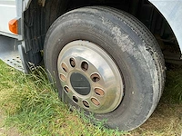2002 volvo fl220 fl6h42r paardenvrachtwagen - afbeelding 40 van  74