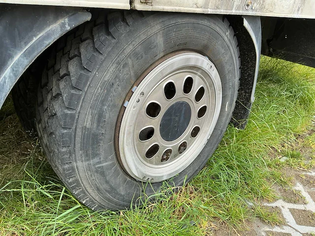 2002 volvo fl220 fl6h42r paardenvrachtwagen - afbeelding 41 van  74