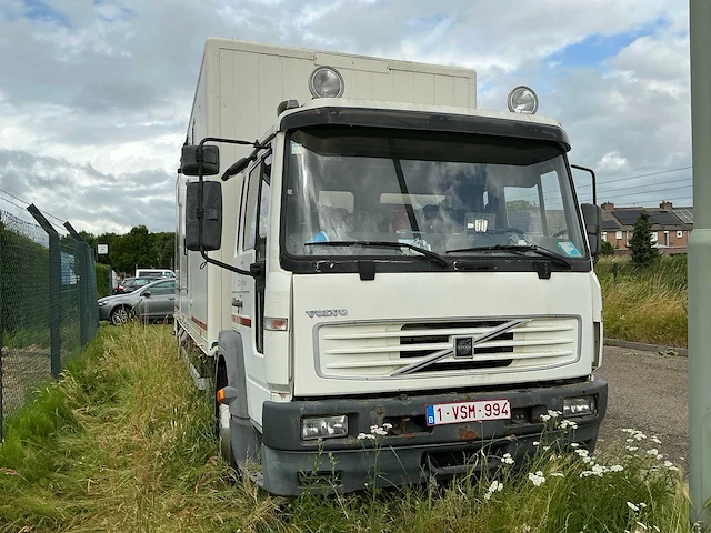 2002 volvo fl220 fl6h42r paardenvrachtwagen - afbeelding 56 van  74