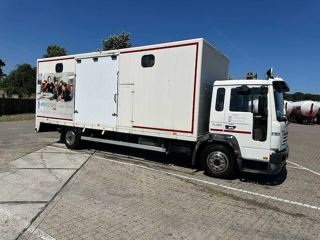 2002 volvo fl220 fl6h42r paardenvrachtwagen - afbeelding 73 van  74