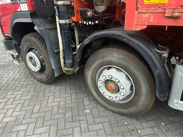 2002 volvo fm12.380 8x4 vrachtwagen tipper met atlas terex 125.2 a2 kraan - afbeelding 37 van  70