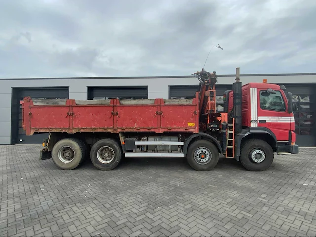 2002 volvo fm12.380 8x4 vrachtwagen tipper met atlas terex 125.2 a2 kraan - afbeelding 45 van  70