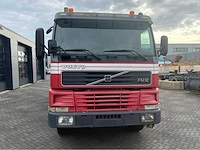 2002 volvo fm12.380 8x4 vrachtwagen tipper met atlas terex 125.2 a2 kraan - afbeelding 57 van  70