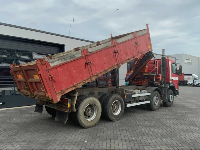 2002 volvo fm12.380 8x4 vrachtwagen tipper met atlas terex 125.2 a2 kraan - afbeelding 61 van  70