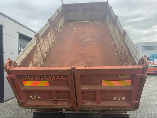 2002 volvo fm12.380 8x4 vrachtwagen tipper met atlas terex 125.2 a2 kraan - afbeelding 63 van  70