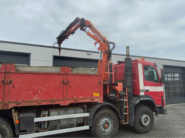 2002 volvo fm12.380 8x4 vrachtwagen tipper met atlas terex 125.2 a2 kraan - afbeelding 65 van  70