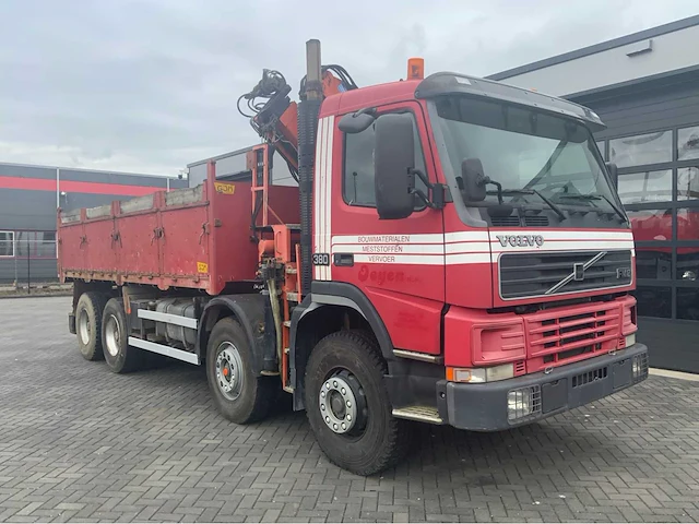 2002 volvo fm12.380 8x4 vrachtwagen tipper met atlas terex 125.2 a2 kraan - afbeelding 68 van  70