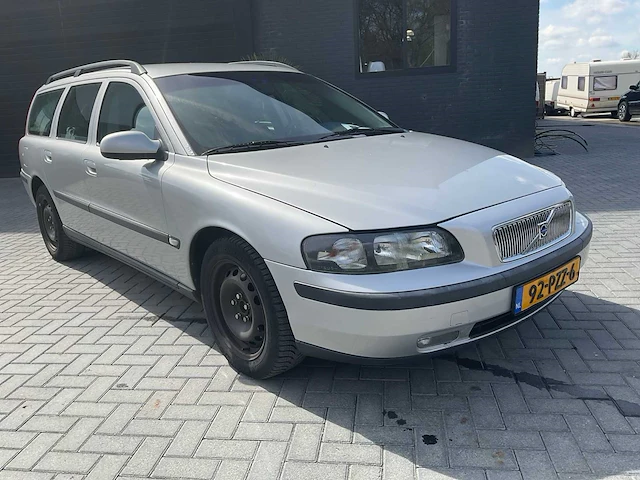 2002 volvo v70 2.4 personenauto - afbeelding 1 van  22