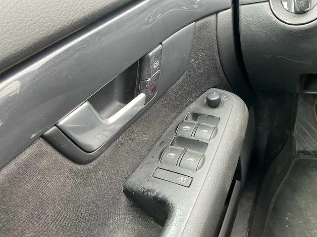 2003 - audi - a4 avant - 2.0 - personenauto - afbeelding 4 van  12