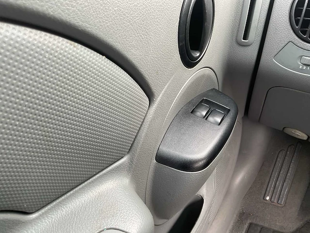 2003 - daewoo - kalos - 1.4 style - personenauto - afbeelding 3 van  12