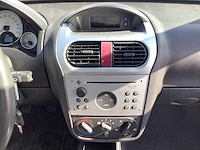 2003 - opel - corsa - 1.2-16v sport - personenauto - afbeelding 11 van  12