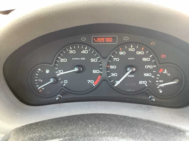 2003 - peugeot - 206 - 1.1 xr - personenauto - afbeelding 2 van  11