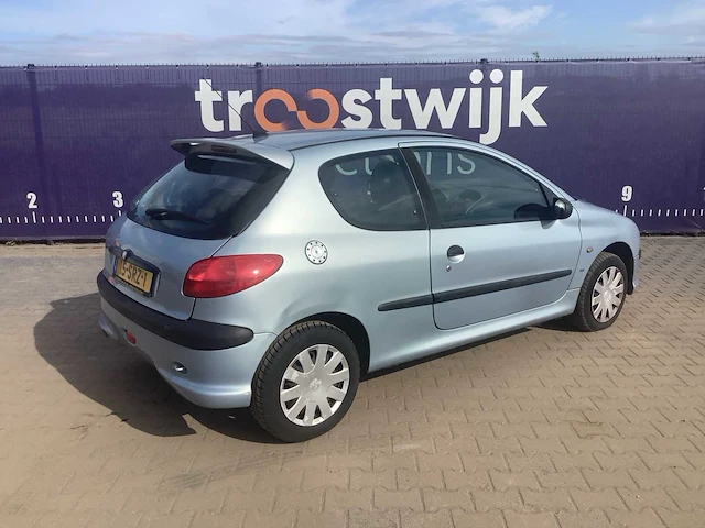2003 - peugeot - 206 - 1.4 gentry - personenauto - afbeelding 6 van  11