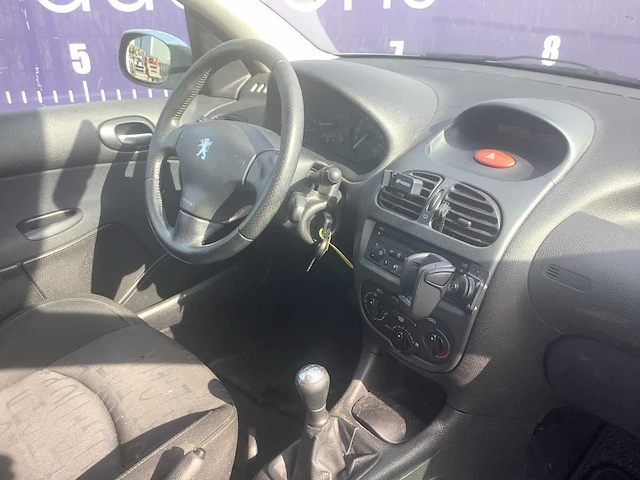 2003 - peugeot - 206 - 1.4 gentry - personenauto - afbeelding 8 van  11