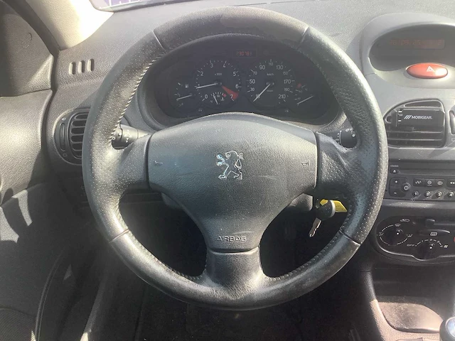2003 - peugeot - 206 - 1.4 gentry - personenauto - afbeelding 11 van  11