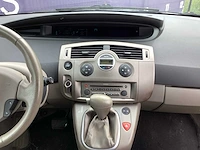 2003 - renault - scénic - 2.0-16v priv.luxe - personenauto - afbeelding 18 van  18