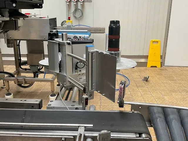 2003 a+f automation fördertechnik 470-2-22-w 2/3 formaat flexibele wrap-around verpakkingsinstallatie (c) - afbeelding 13 van  38