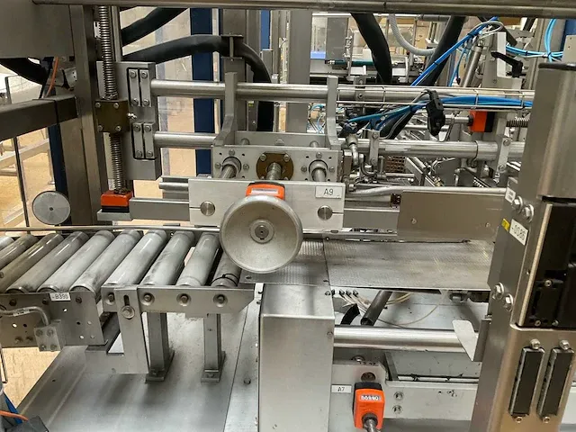 2003 a+f automation fördertechnik 470-2-22-w 2/3 formaat flexibele wrap-around verpakkingsinstallatie (c) - afbeelding 20 van  38