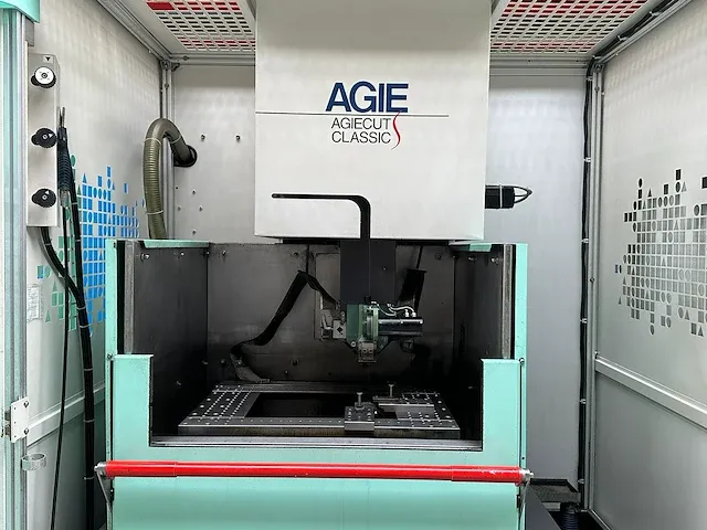 2003 agie classic 2s draadvonk- en erodeermachine - afbeelding 10 van  11