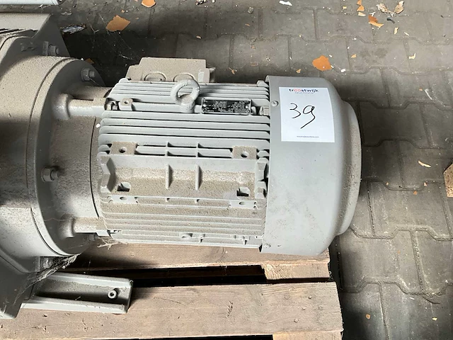 2003 becker vtlf250 vacuümpomp - afbeelding 4 van  5